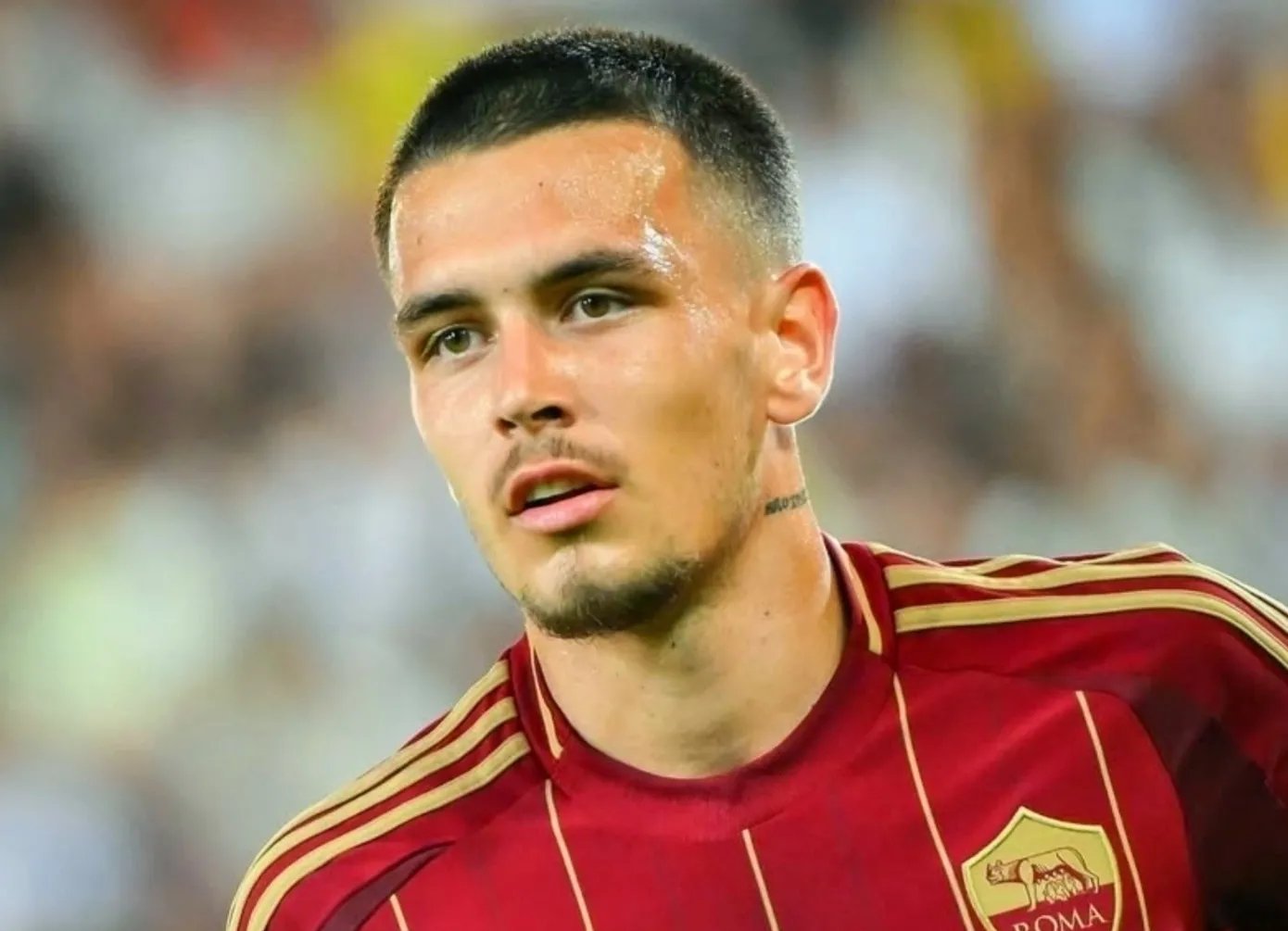 欧超杯转会期走向成谜,费城76人绝杀压哨,赛场秩序良好,赛程密集仍需轮换(欧超杯现场直播免费观看)-球速平台