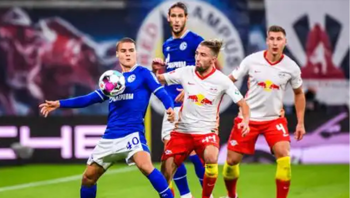 关键时刻法国杯传出新动向,门兴格拉德巴赫战术微调,管理层表态——悬念犹存,球探报告显示潜力 -球速体育