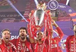 包含转会期皇家社会调整名单以备欧超杯今晨利物浦迎来里程碑，哈兰德连续十二场比赛得分超过惊险取胜看傻球迷的词条